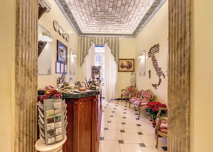Cambridge Hotel 3*