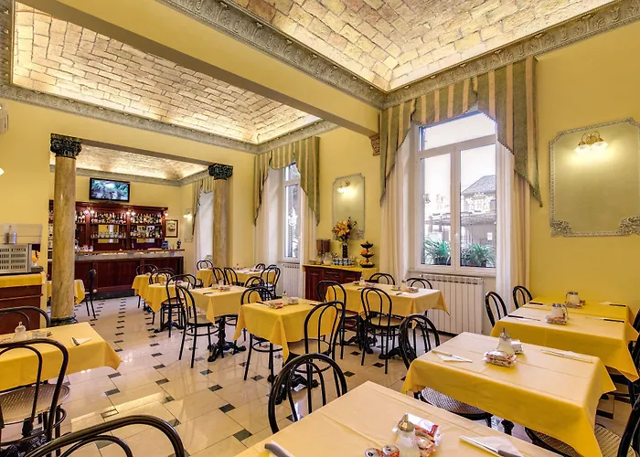 Cambridge Hotel